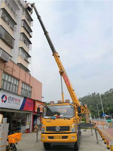 沙井高空车租赁挂广告布 35米高空车租赁 光明高空车租赁